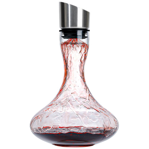 Wlasss hand-blown crystal decanter with aerator for richer red wine aromas.