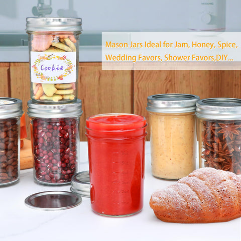 Woaiwo-q jars for wedding favors and gifts.