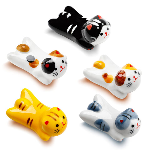 Woerma cat-chopstick-rest-style-a keeps chopsticks steady and protects the table.
