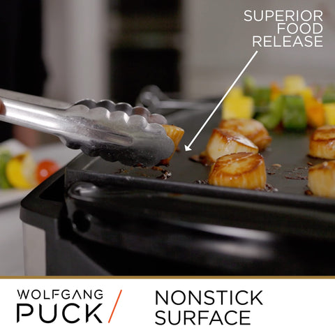Wolfgang Puck XL nonstick coating enabling easy release and cleanup