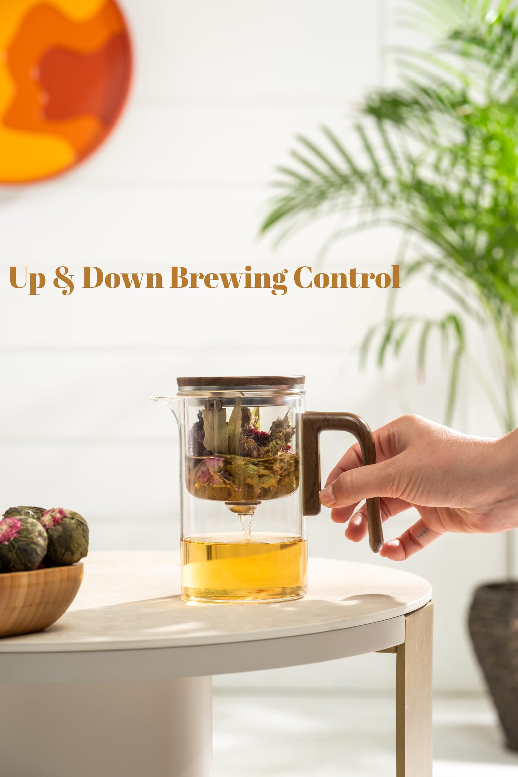 WOLTBLOOM Enchanti Tea Pot heat-resistant borosilicate glass endures boiling.