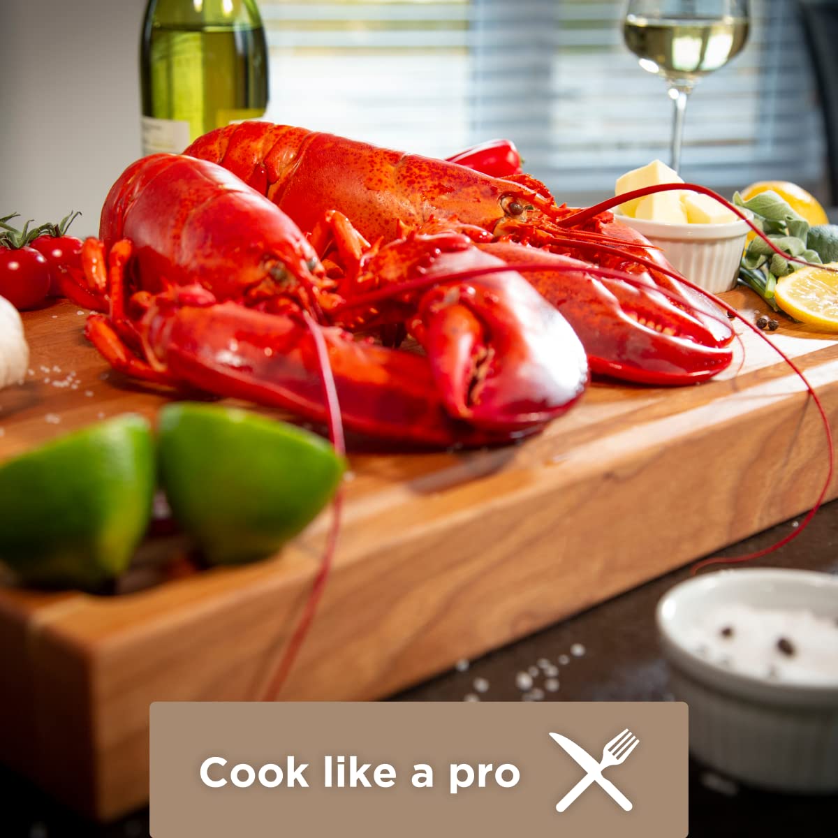 WoodForChef edge-grain board offers stability and gentler knife wear.