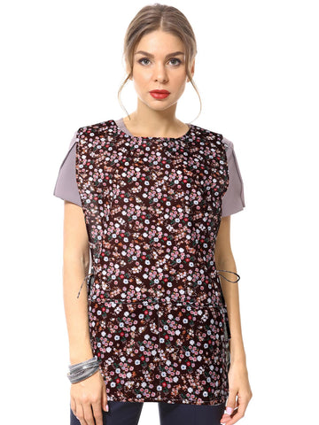 Woonfond Cobbler Apron with floral-geometric motif, versatile for garden tasks.