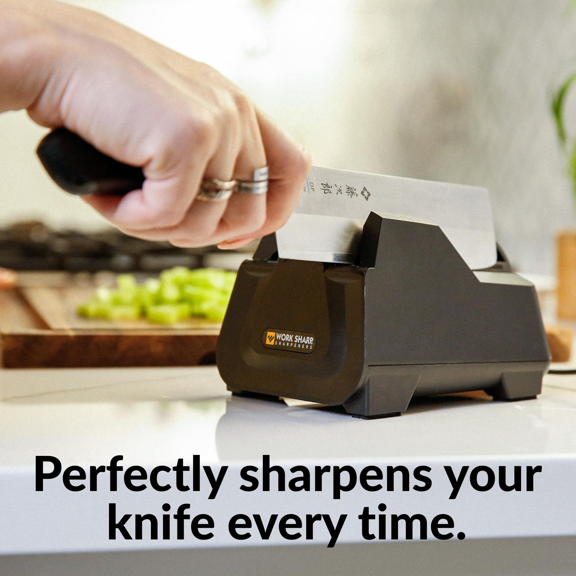 Work Sharp 3-year warranty adds reliability and peace of mind.