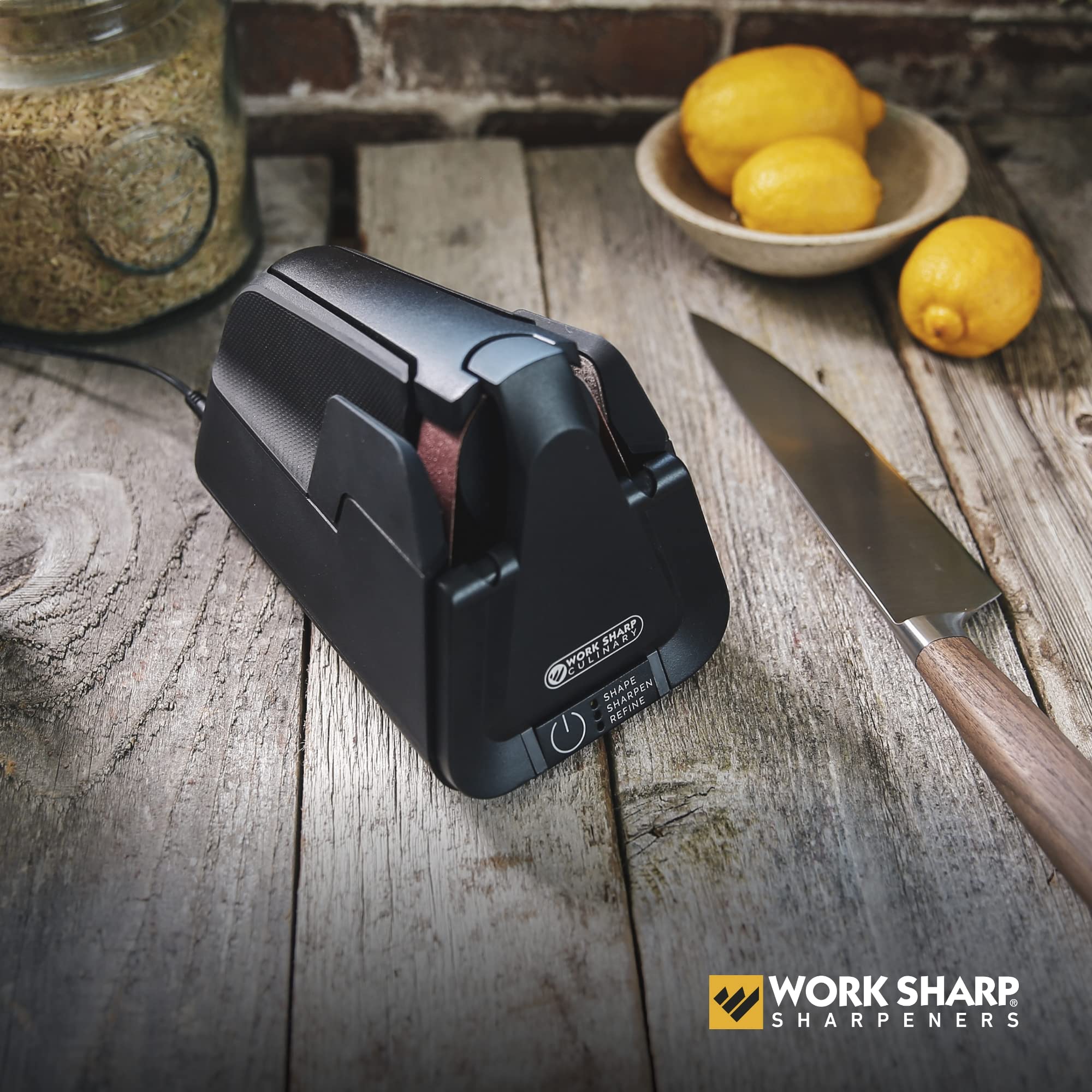 Work Sharp built-in vacuum in action demonstrates mess-free sharpening.