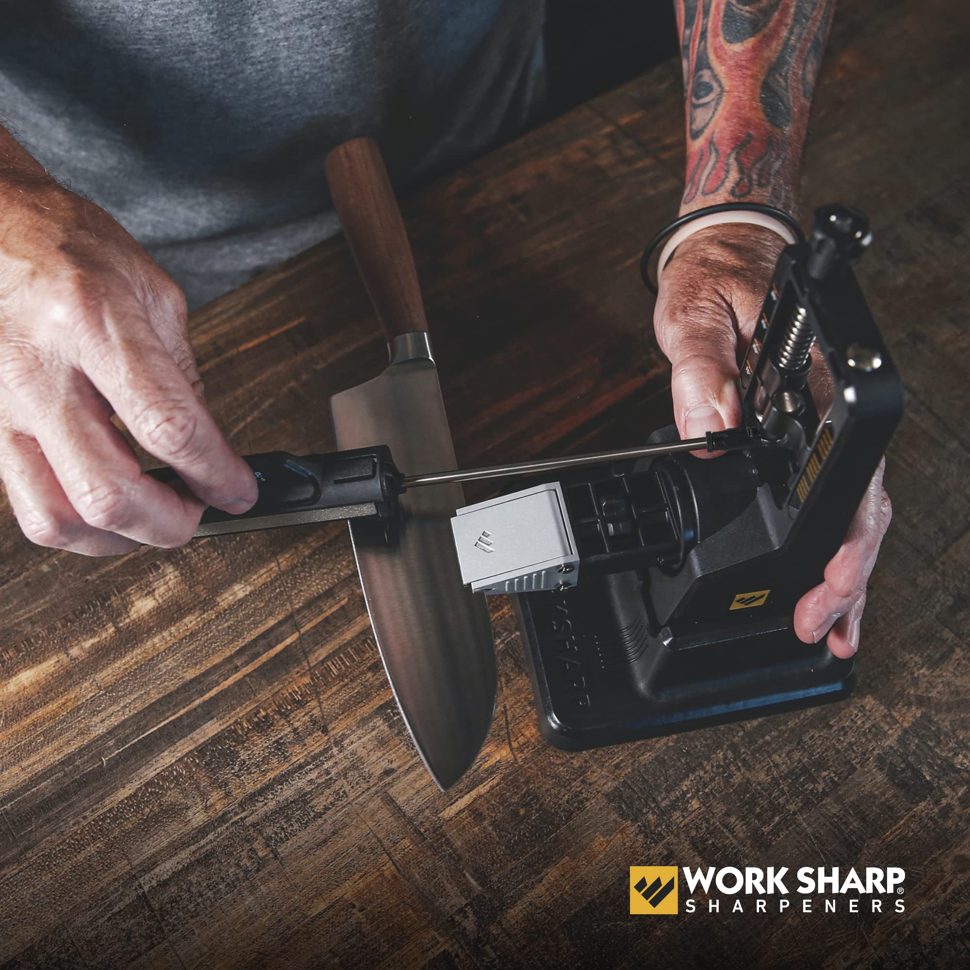 Work Sharp Tri-Brasive fine set with 600-800 plates and ceramic stone for keen honing