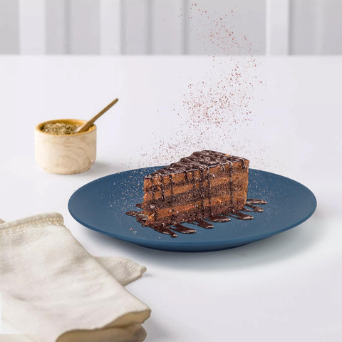 Wrova plastic-alternative plates suitable for kitchen use and outdoor use