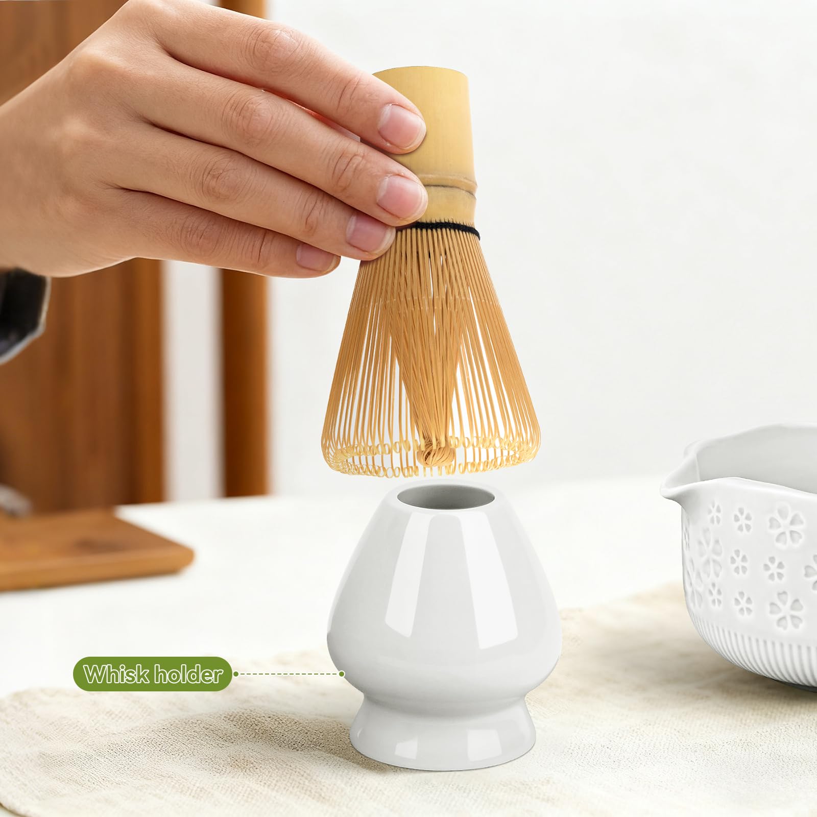 Wurmenin matcha sifter and tea towel support clean prep.