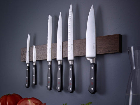 Wüsthof Classic boning knife Solingen crest detail showcasing heritage.