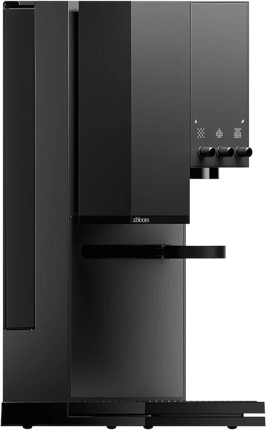 xBloom Studio automation controls enable consistent café-quality pours at home.