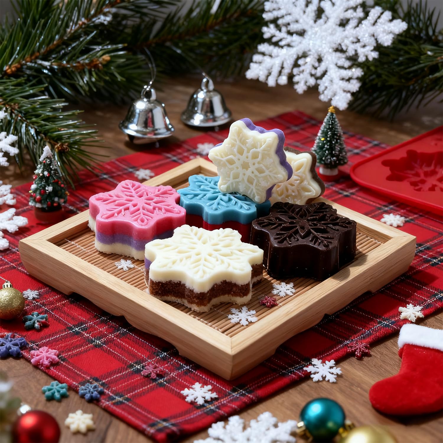 XBYzuzi Christmas snowflake mold adds intricate shapes for decorative soaps and candles