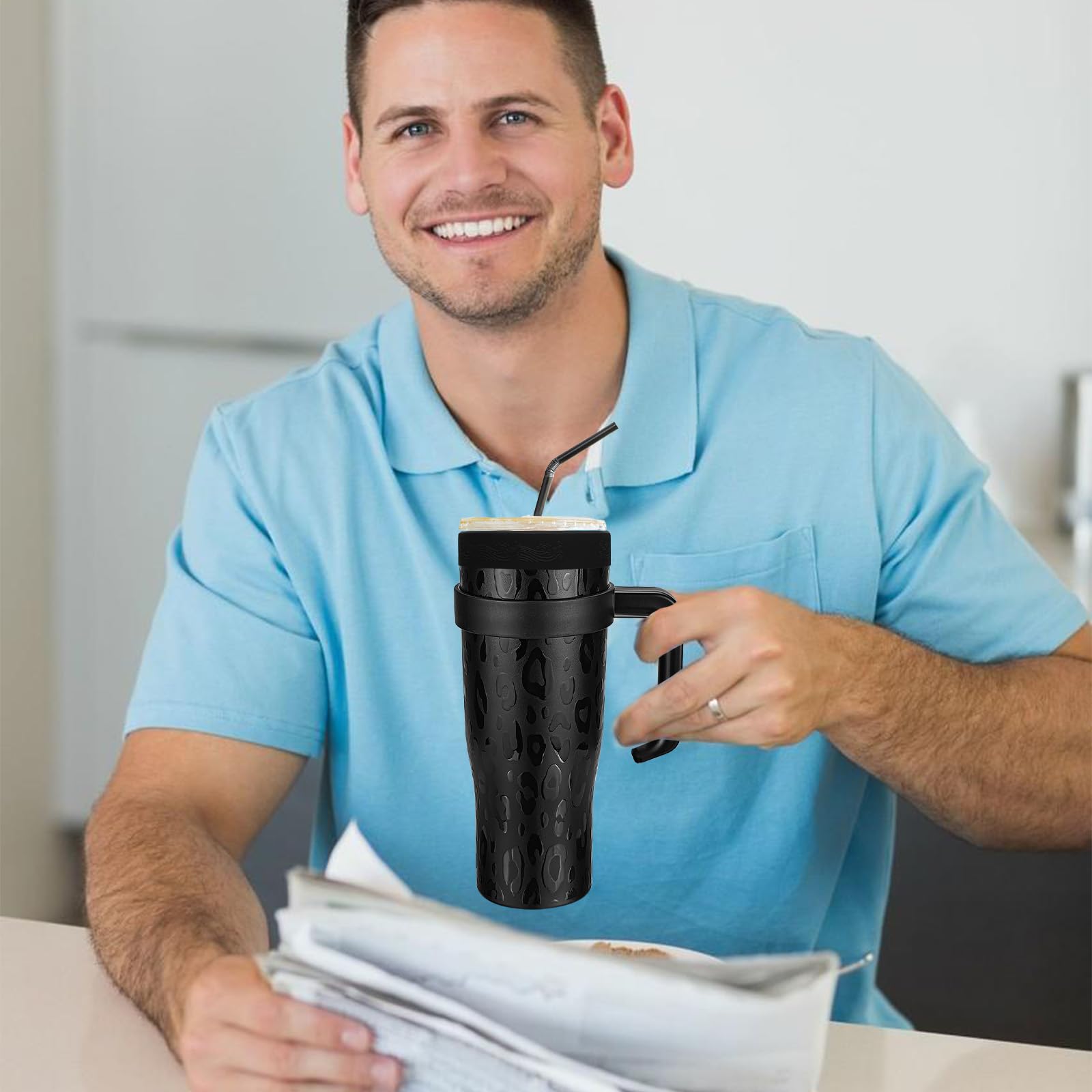 XccMe durable silicone sleeve for coffee and cold drinks
