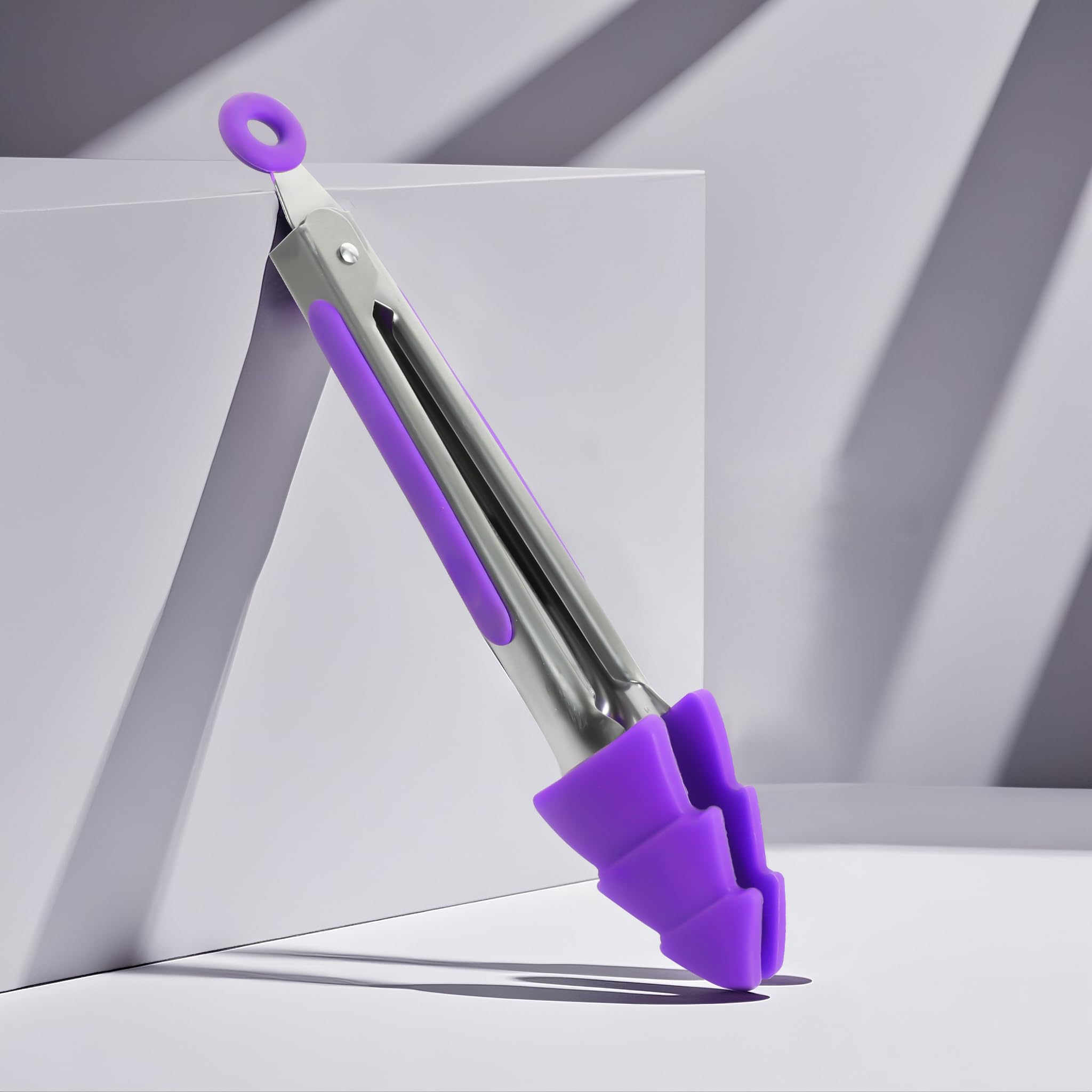 Xidgets plum purple finish adds stylish color to the set.