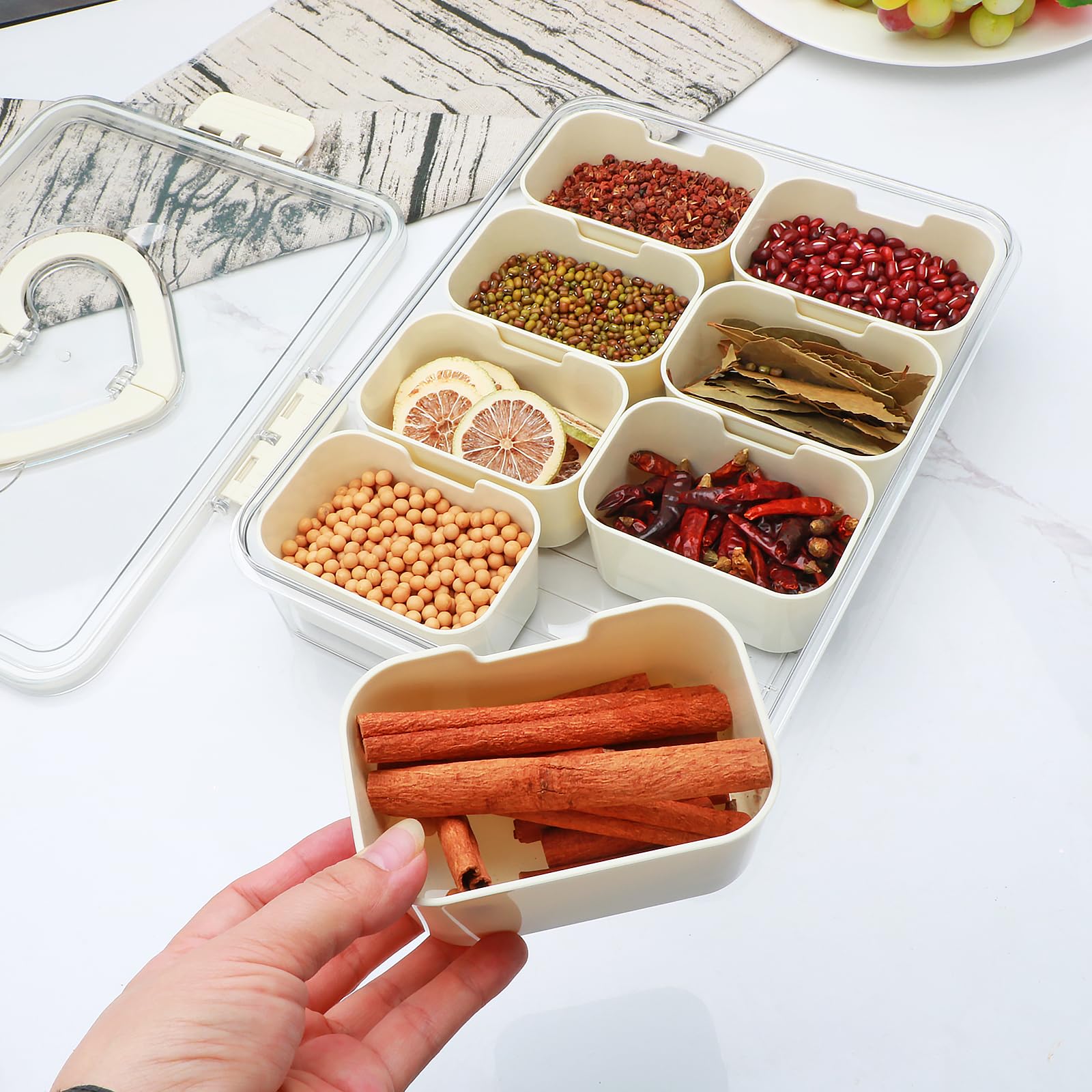 XING-RUIYANG compact tray helps keep snacks organized at gatherings.