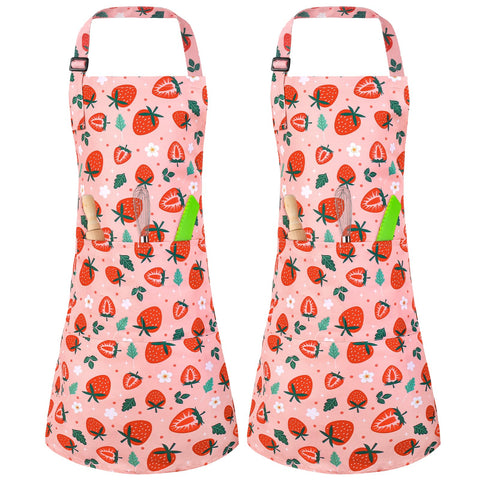 XLSXEXCL reusable kids apron pack; easy to wipe clean after play.