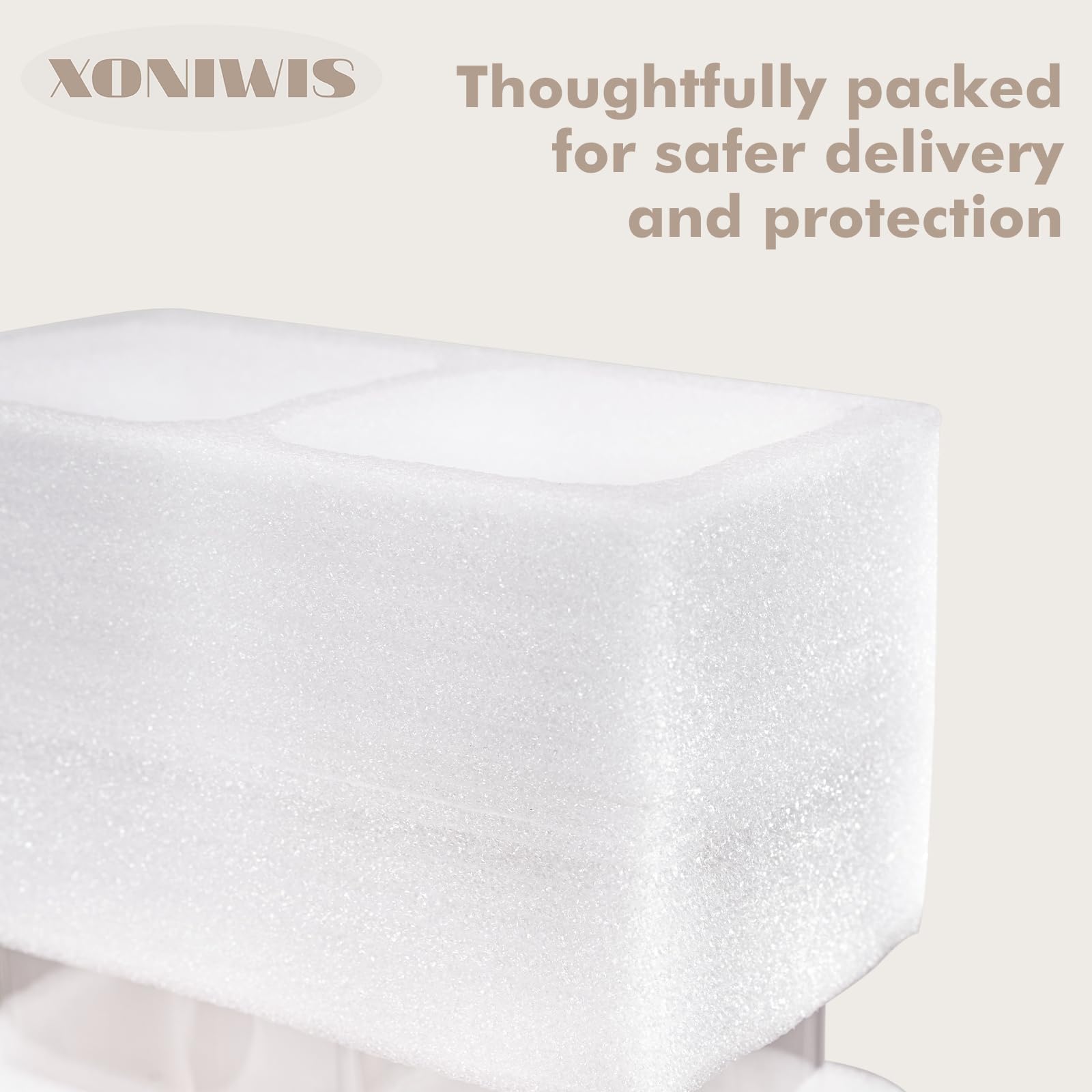 Xoniwis 3-pack square jars ideal for bulk dry goods.