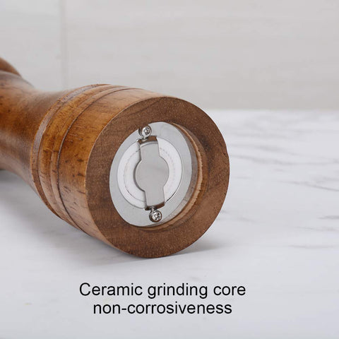XWXO no plastic materials highlight natural oak aesthetics.