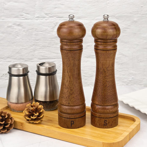 XWXO S and P markings on grinders for quick salt or pepper identification.