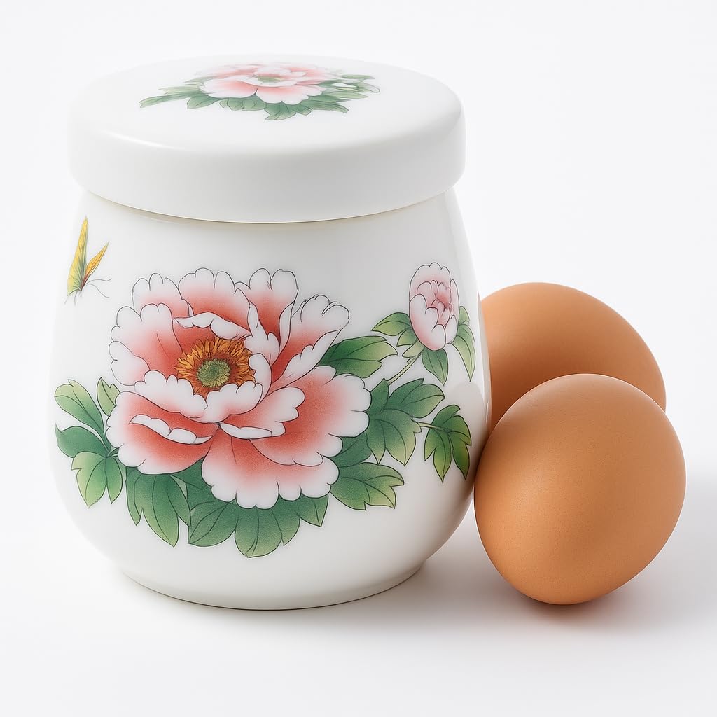 Xylarnoveth egg coddler with lid offers a secure seal for perfectly steamed eggs.
