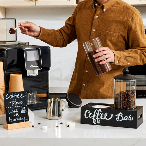 Yangbaga borosilicate glass construction ensures durable, easy-to-clean storage.