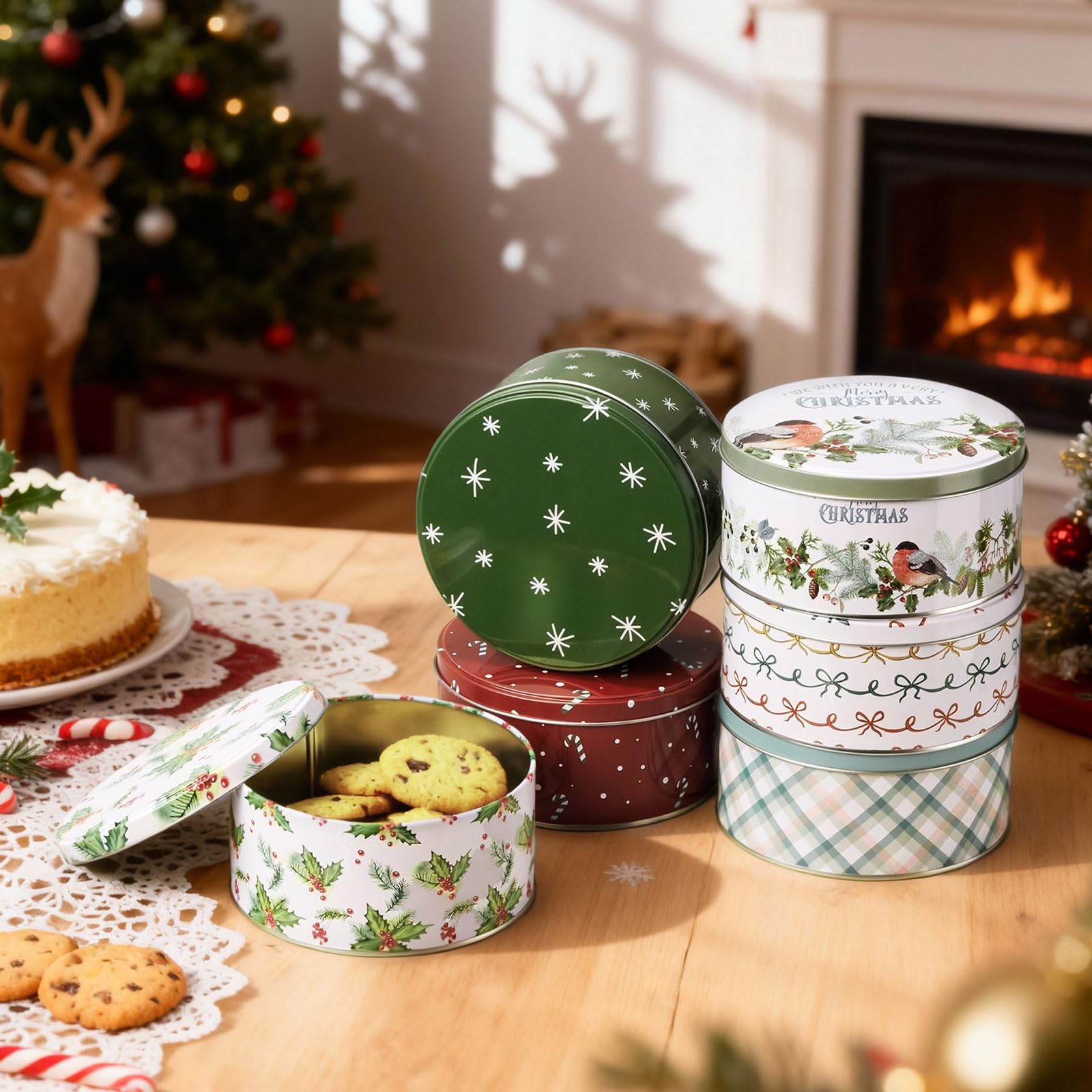 Yaomiao cookie tins measure 13.5 cm by 6.5 cm, compact for gifting