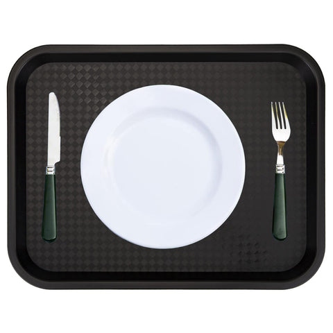 Yarlung fast food tray at outdoor party demonstrates versatile serving.