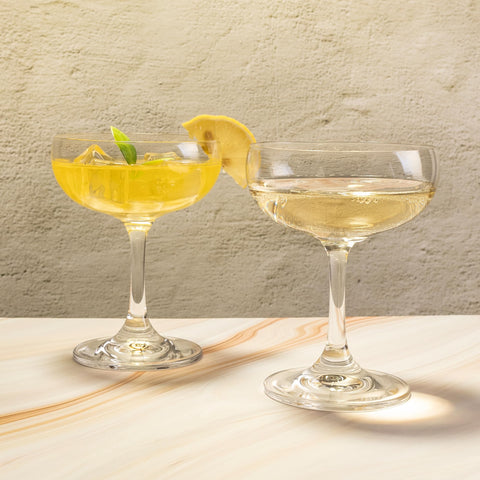 YARYOUNG champagne tower glasses setup for dramatic displays.