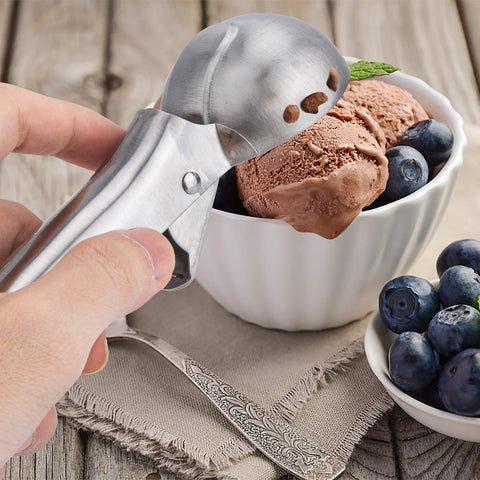 YasTant nonstick-dishwasher-safe-cleaning keeps cleanup quick.