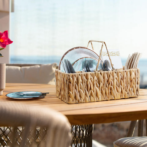 YCXNBHH outdoor picnic use keeps essentials organized in a stylish basket
