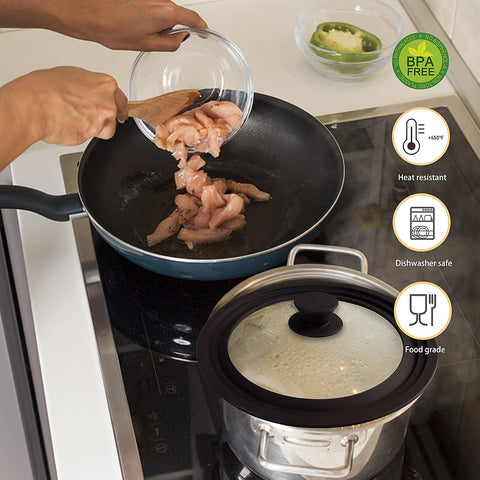 Ydeapi universal lid's flat design saves cabinet space after use.