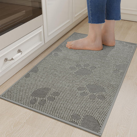 YDKGL machine washable kitchen mat for easy cleaning and upkeep