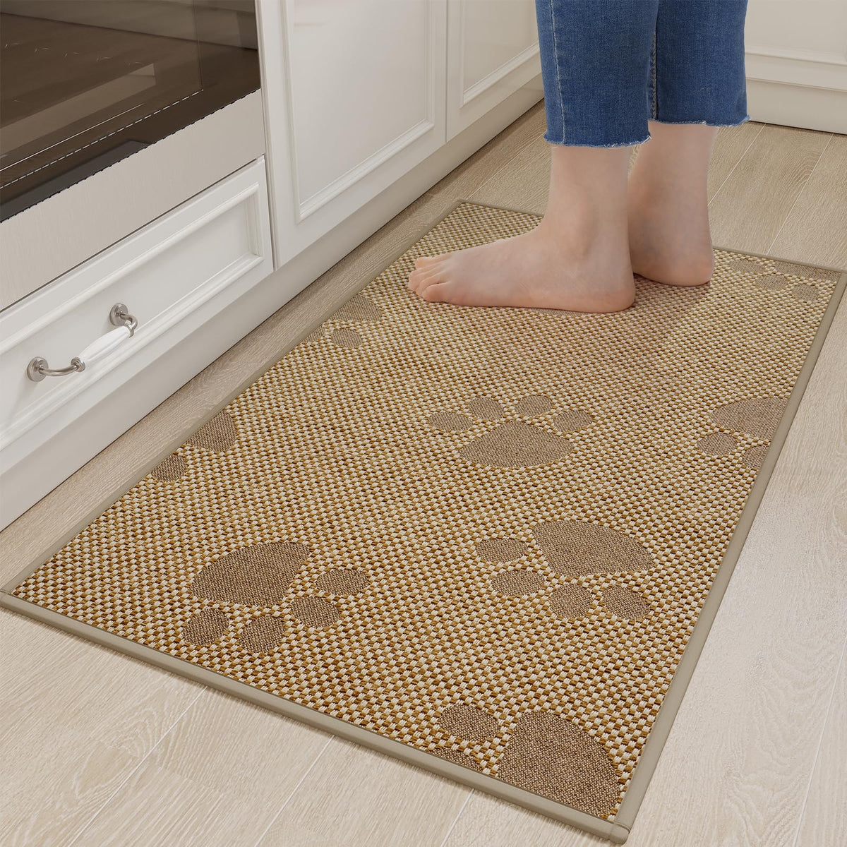 YDKGL Kitchen Mat with non-slip ribber backing keeps floors secure during cooking.