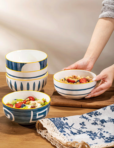 Elegant Yeacccng tableware that makes dishes look vibrant.
