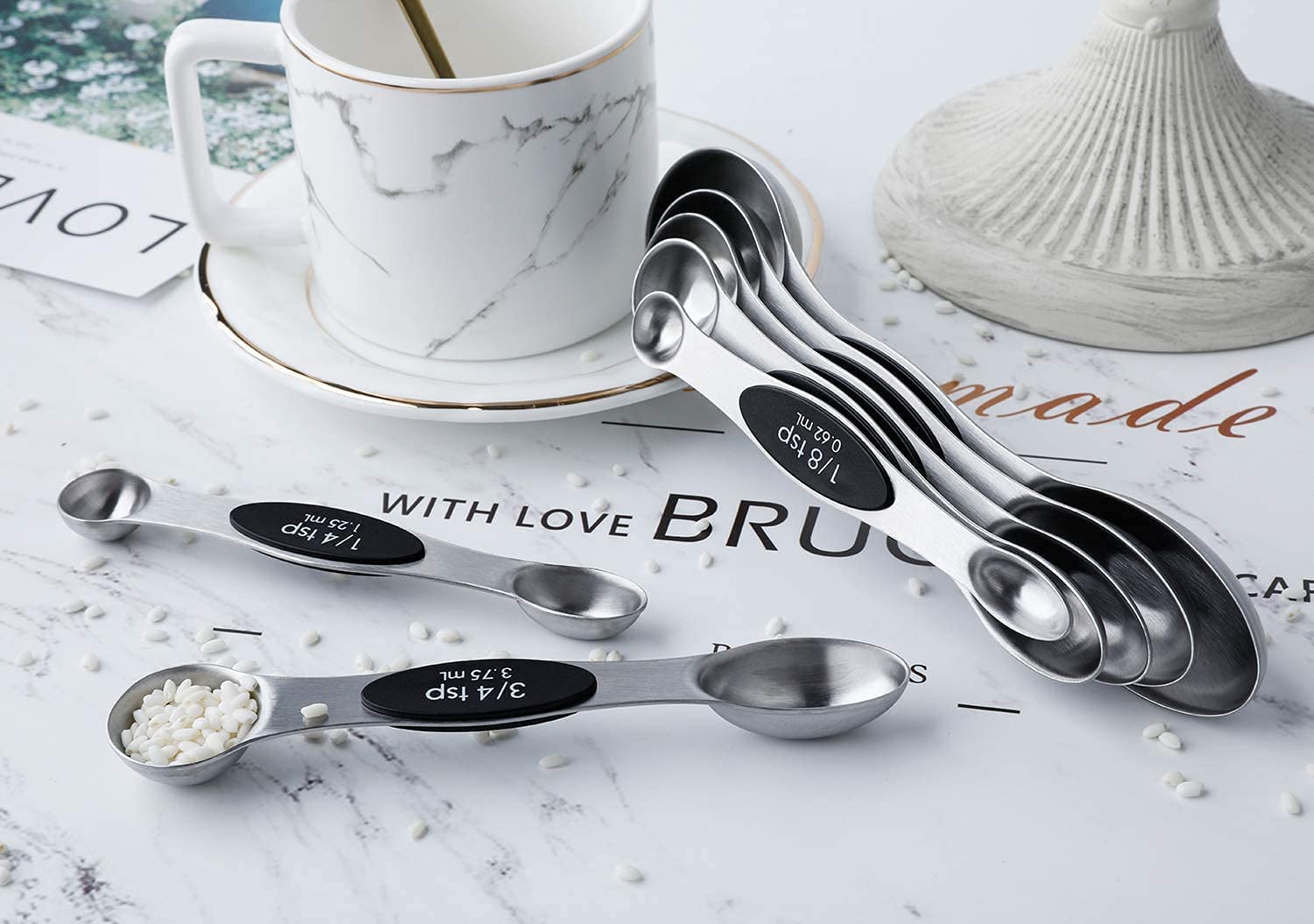 YellRin magnetic storage capability keeps spoons together on metal surfaces.