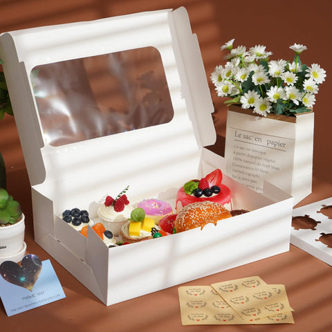 Yeplan clear window box highlights desserts for gifting and display
