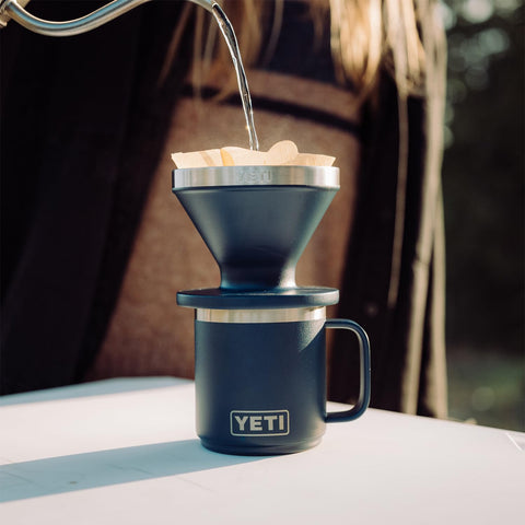 YETI Rambler dishwasher-safe icon indicating easy cleaning in home kitchens.