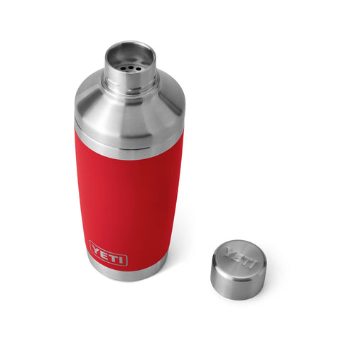 20 oz capacity suitable for cocktails or shaken mocktails.