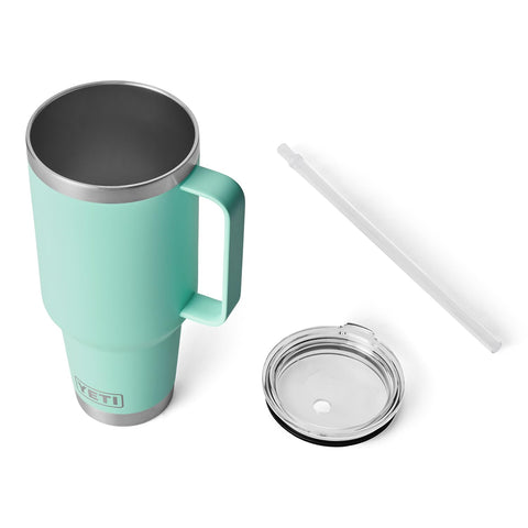 Dishwasher-safe tumbler and lid simplify after-workout cleanup and travel maintenance.