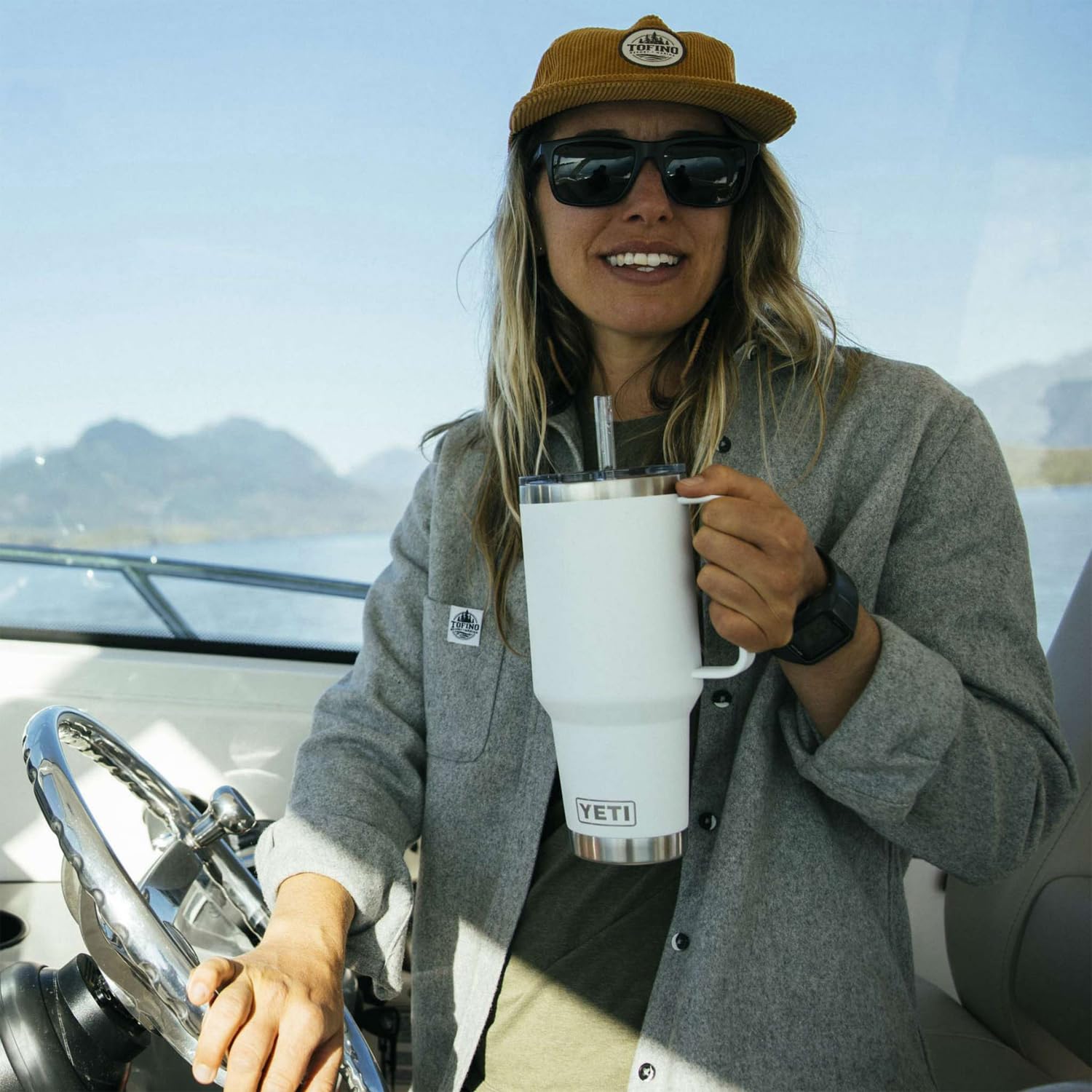 YETI Rambler 42 oz no sweat exterior keeps hands dry.