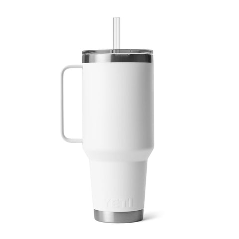 YETI Rambler 42 oz fits in most cup holders for commutes.