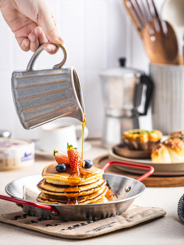 YHOJOY creamer pitcher is microwave- and dishwasher-safe for everyday use.