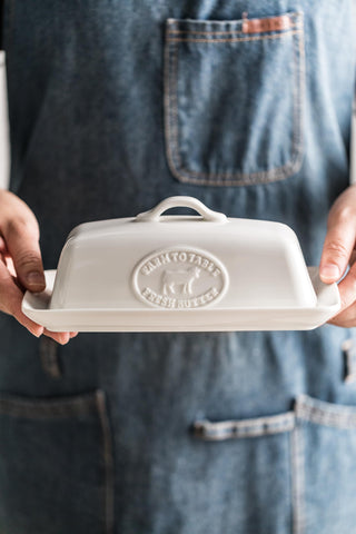 YHOJOY Farmhouse-style butter dish complements rustic kitchens and entertaining setups.