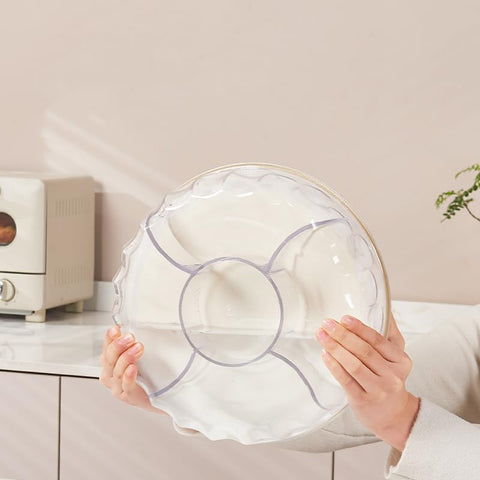 YIEZI travel-friendly snack tray protects contents from dust and spills.