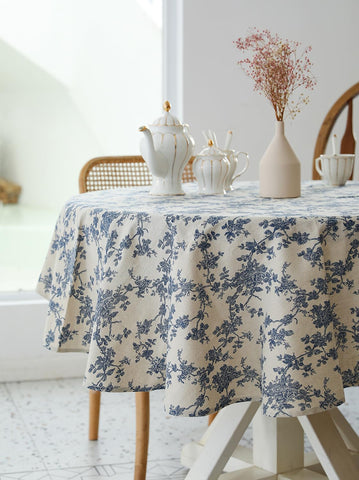 YiHomer Pastoral round tablecloth machine washable for easy cleanup after busy meals.
