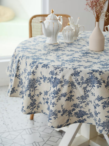 YiHomer Pastoral round tablecloth provides table protection against spills and scratches.