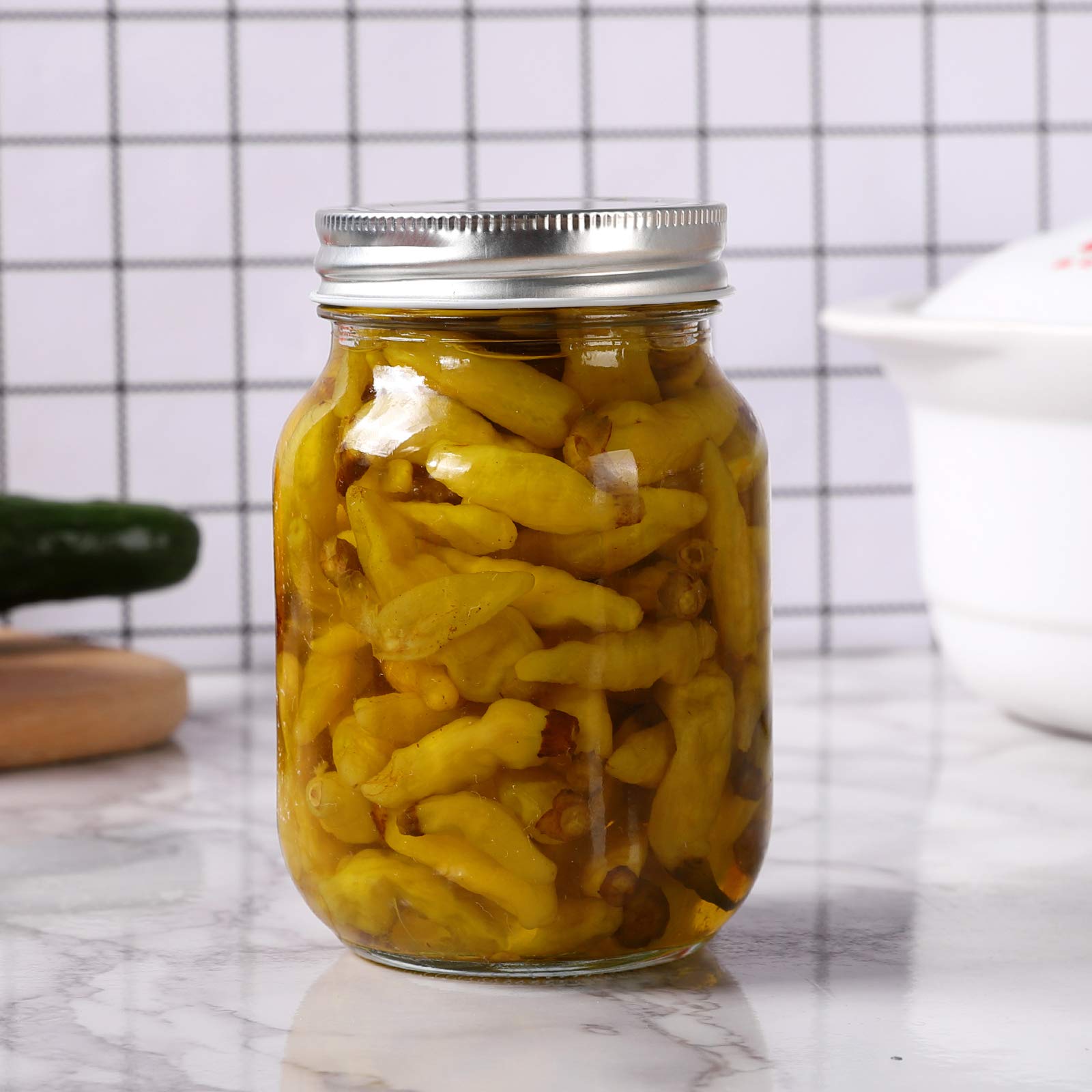 YINGERHUAN 16oz jar set offers versatile storage for snacks, oats, and dry goods.