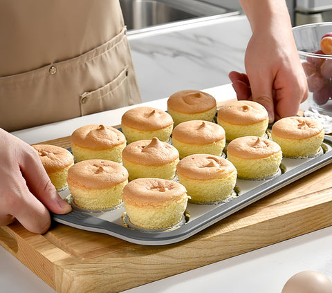 YiYeraio pink silicone muffin pan adds color to baking.
