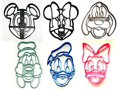 YNGLLC magical mouse cookie cutter set of six arranged for family baking
