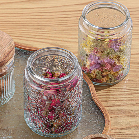 Yoqelt window carving jar showcases vintage design while contents remain visible.