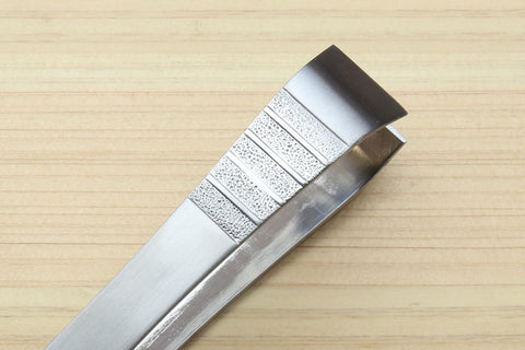 Yoshihiro care and maintenance guidance keeps the tool performing well